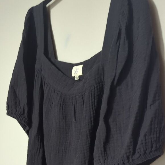 Cosmic Blue love Black Boxy Blouse with Relaxed Fit - Picture 5 of 7